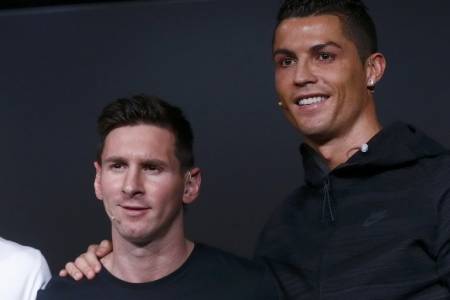 Ini Alasannya Christiano Ronaldo dan  Lionel Messi Gagal Berlabuh ke Manchester city! 