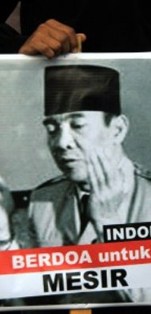 Warga Kediri; Berupacara Di rumah Soekarno