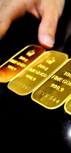 Emas Naik; Diprediksi Terus Meroket