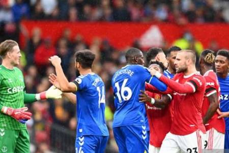 Liga Inggris Semalam : MU Bermain Imbang, Chelsea Raih Poin Penuh