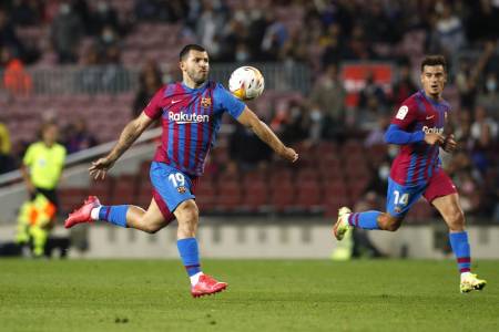 Liga Spanyol : Barcelona Gasak Valencia 3-1, Osasuna Taklukan Tuan Rumah  Villarreal 