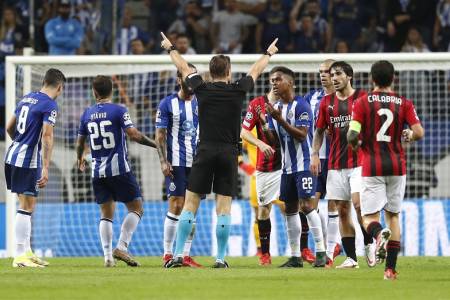 Ini Alasan Stefano Pioli atas Kekalahan Ketiga AC Milan di Liga Champions