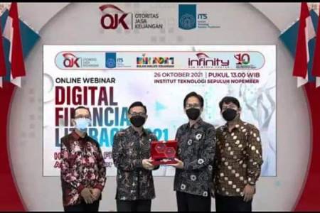 OJK Gandeng ITS; Luncurkan Program Digital Financial Literacy 2021