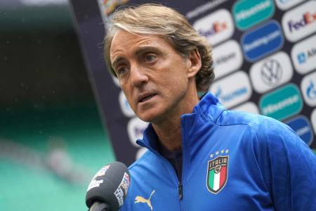 Roberto Mancini : Gli Azzuri Yakin Lolos Piala Dunia 2022