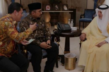 Menteri Agama RI Bertemu Gubernur Mekkah : Umat Muslim Indonesia Rindu Ka’bah
