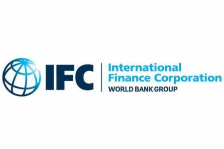 IFC Dorong Pendanaan ENergi Terbarukan 10 GW di Negara Berkembang