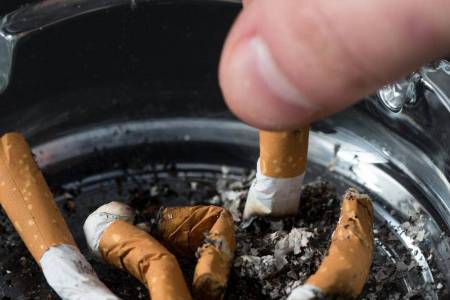 Selandia Baru Bebas dari Asap Rokok 2025