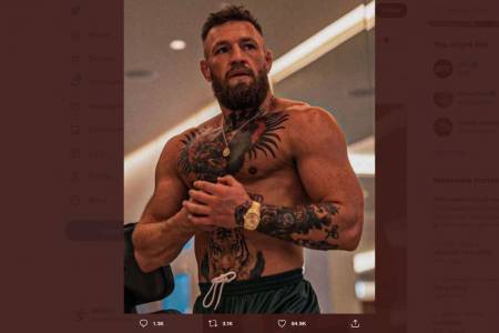 Ditantang di Twitter, Juara Kelas Ringan UFC Siap Ladeni Conor McGregor