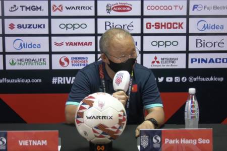 Kata Pelatih Vietnam Soal Kegagalan Membobol Gawang Indonesia di Piala AFF