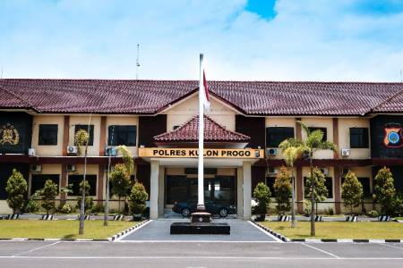 Polres Kulon Progo Perketat Pengamanan di Gereja Jelang Natal 2021