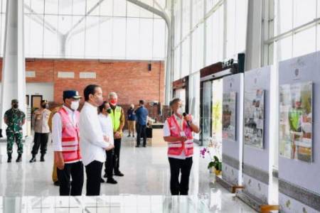  Presiden Jokowi Sanjung Desain Bandara Ngloram Blora  