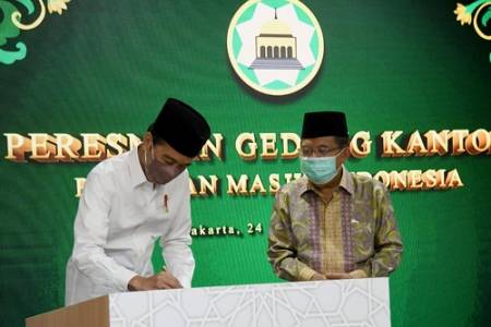Presiden Jokowi Resmikan Kantor Dewan Masjid Indonesia