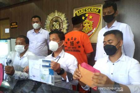 Polisi Tangkap Kepala Desa yang Korupsi Ratusan Juta di Cirebon