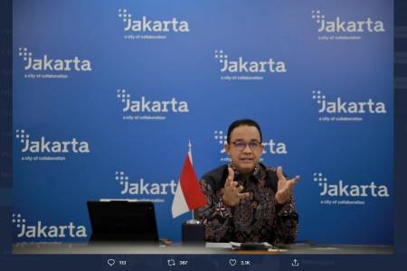 Gubernur Jakarta Serahkan Bonus Atlet Peraih Medali PON dan Peparnas Papua