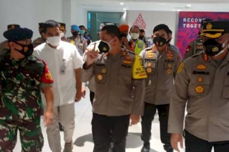 Kasus Covid-19 Varian Omicron jadi 47 Orang, Polda Metro Jaya Perketat Prokes Bandara Soetta