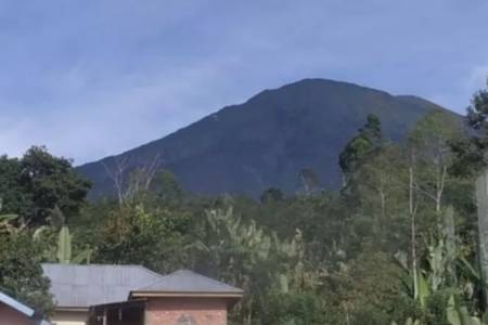 Status Gunung Dempo Naik Menjadi Waspada