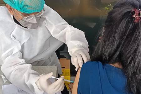 Kemenkes : Pelaksanaan Vaksinasi Booster dihari Pertama Berjalan Lancar 