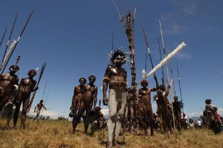 Bentrokan Suku Nduga dan Lanny Jaya di Papua Berakhir Damai