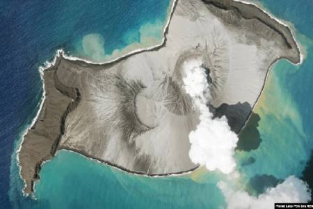  Erupsi Gunung Berapi Bawah Laut  diTonga,  Terasa hingga di Seluruh Dunia dan Memicu Tsunami 