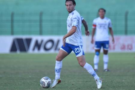 Persib Siap Turunkan Marc Klok dan Ardi Idrus di Laga vs Borneo FC
