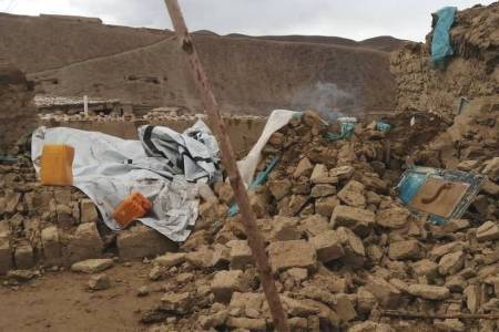 Gempa Ganda di Afghanistan Tewaskan Sedikitnya 27 Orang