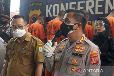 Polres Cirebon Sita Puluhan Ribu Butir Obat-obatan Terlarang dari Tujuh Pengedar