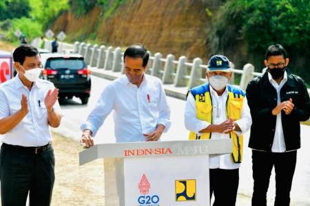 Presiden Jokowi Resmikan Jalan Bypass Balige