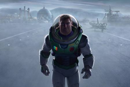 Trailer Penuh Aksi Dari Disney And Pixar’s “Lightyear” Telah Rilis