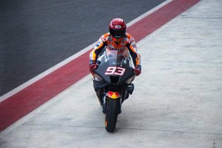 Honda Pimpin Hari Pertama Tes Pra Musim MotoGP 2022