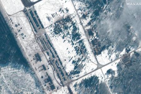 Satelit Ungkap Pengerahan Pasukan Rusia di Perbatasan Ukraina