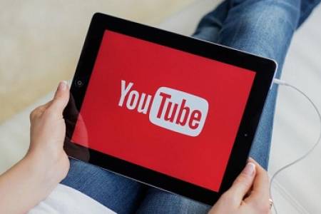 YouTube dan TikTok Diduga Kumpulkan Data Pengguna untuk Kepentingan Pribadi?
