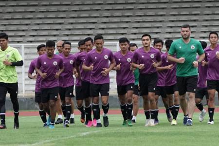 Pelatih Persib Bandung Bocorkan Lokasi TC Timnas Indonesia Terbaru