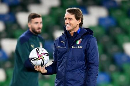 Roberto Mancini Panggil Kembali Balotelli ke Timnas Italia, Ini Alasannya? 