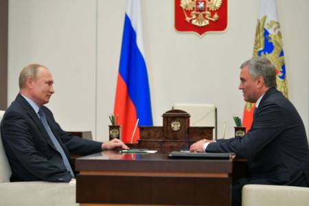 Kremlin Minta Semua Ekspor Besar Rusia Dibayar dengan Rubel