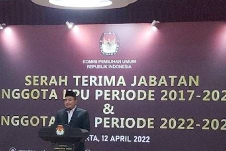 Hasyim Asy'ari Jadi Ketua KPU RI Periode 2022-2027