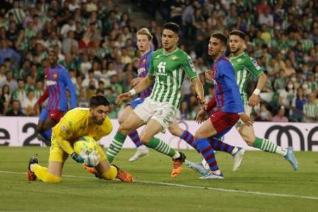 Liga Spanyol : El Barca Menang Dramatis 2-1 atas Real Betis