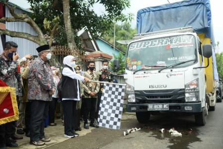 Koperasi Kopi Wonosalam-Jombang Ekspor Kopi Excelsa ke Malaysia Senilai Rp.360 juta