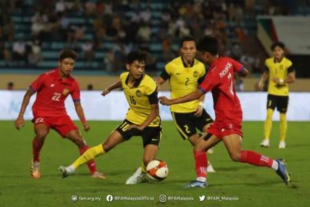 Sepakbola Putra Sea Games 2021 : Timnas Malaysia U-23 Libas Laos 3-1 