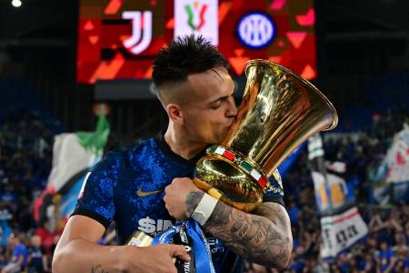Berikut Beberapa Fakta Menarik Inter Milan Juara Coppa Italia 2021-2022 