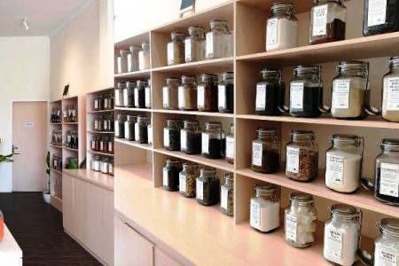 Bumi Bulk Store & Refillery Kelola Bisnis Ramah Lingkungan