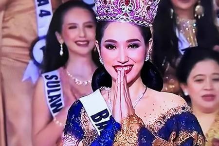 Finalis dari Bali,  Laksmi Shari De Neefe  Suardana Terpilih Jadi Putri Indonesia 2022