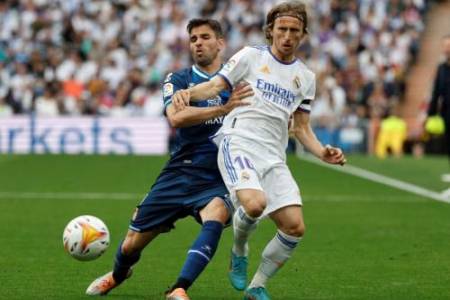 Luka Modric Resmi Perpanjang Kontrak 1 Tahun di Real Madrid