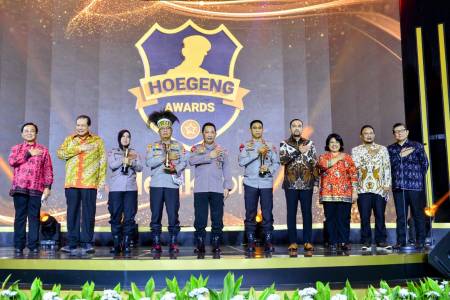 Hoegeng Awards 2022, Kapolri Sigit : Sosok Jenderal Hoegeng Harus Dijadikan Panutan dan Teladan