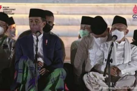 Zikir Kebangsaan di Istana, Presiden Jokowi : Saya Beruntung Miliki Wapres KH. Ma'ruf Amin!