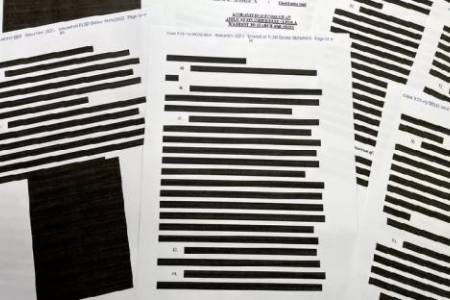 FBI Sita 184 Dokumen Rahasia dalam Penggerebekan Rumah Mewah Donald Trump