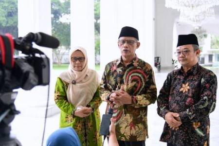 Ketum PP Muhammadiyah  Undang Presiden Jokowi di Muktamar Muhammadiyah dan Aisyiyah ke 48