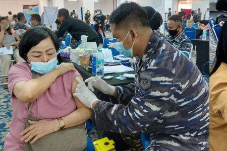 Hwa Ind, TNI AL-Koarmada II &Grand City Mall Adakan Vaksinasi Massal Booster 1 & 2
