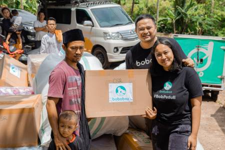 Bobobox Donasikan Perlengkapan Tidur bagi Korban Gempa Cianjur   
