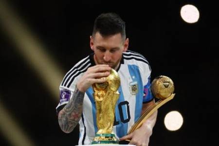 Lionel Messi Pemain Terbaik Piala Dunia 2022
