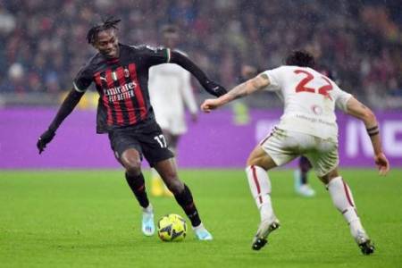 Tammy Abraham Kubur Kemenangan AC Milan atas AS Roma Menjadi 2-2